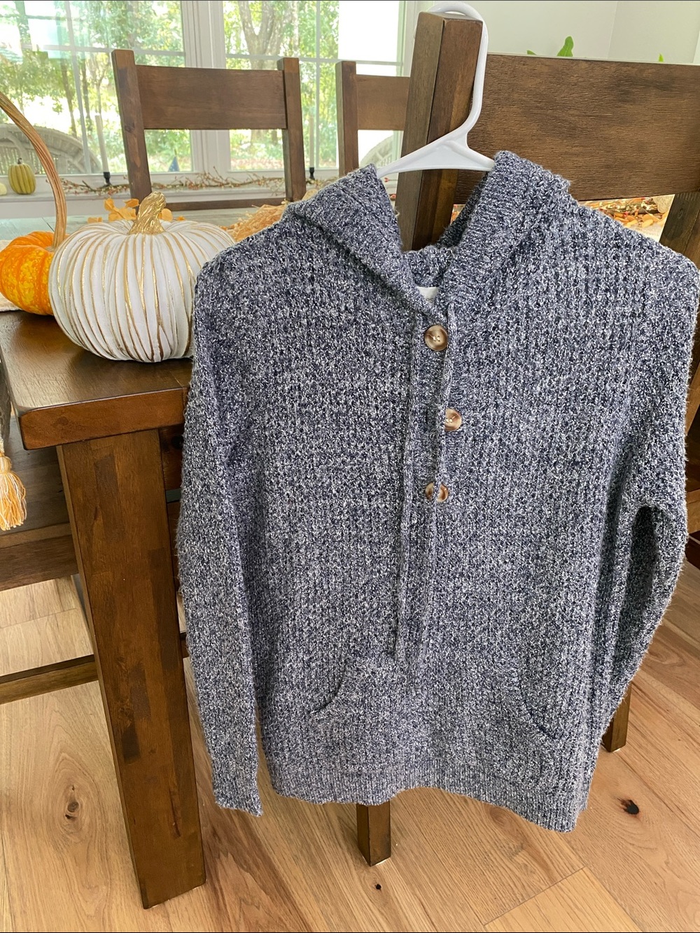 Women’s Zip-Up Hooded Sweater - Gray